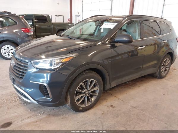 2017 HYUNDAI SANTA FE SE