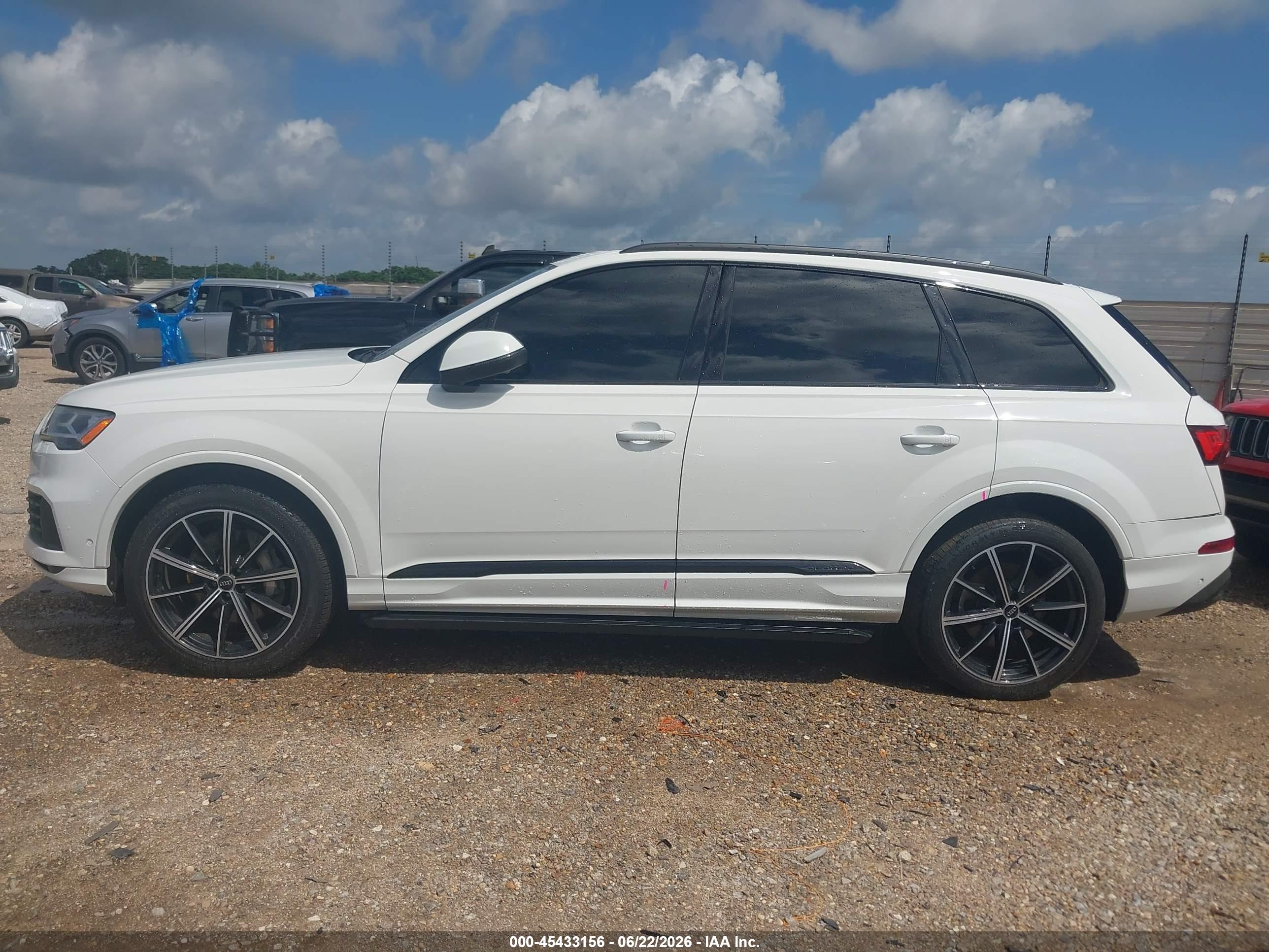2020 AUDI Q7