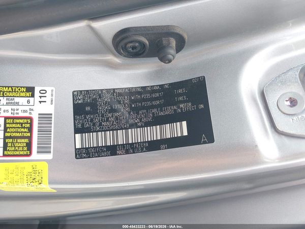 2017 TOYOTA SIENNA LE 8 PASSENGER