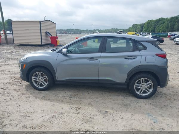 2021 HYUNDAI KONA SE