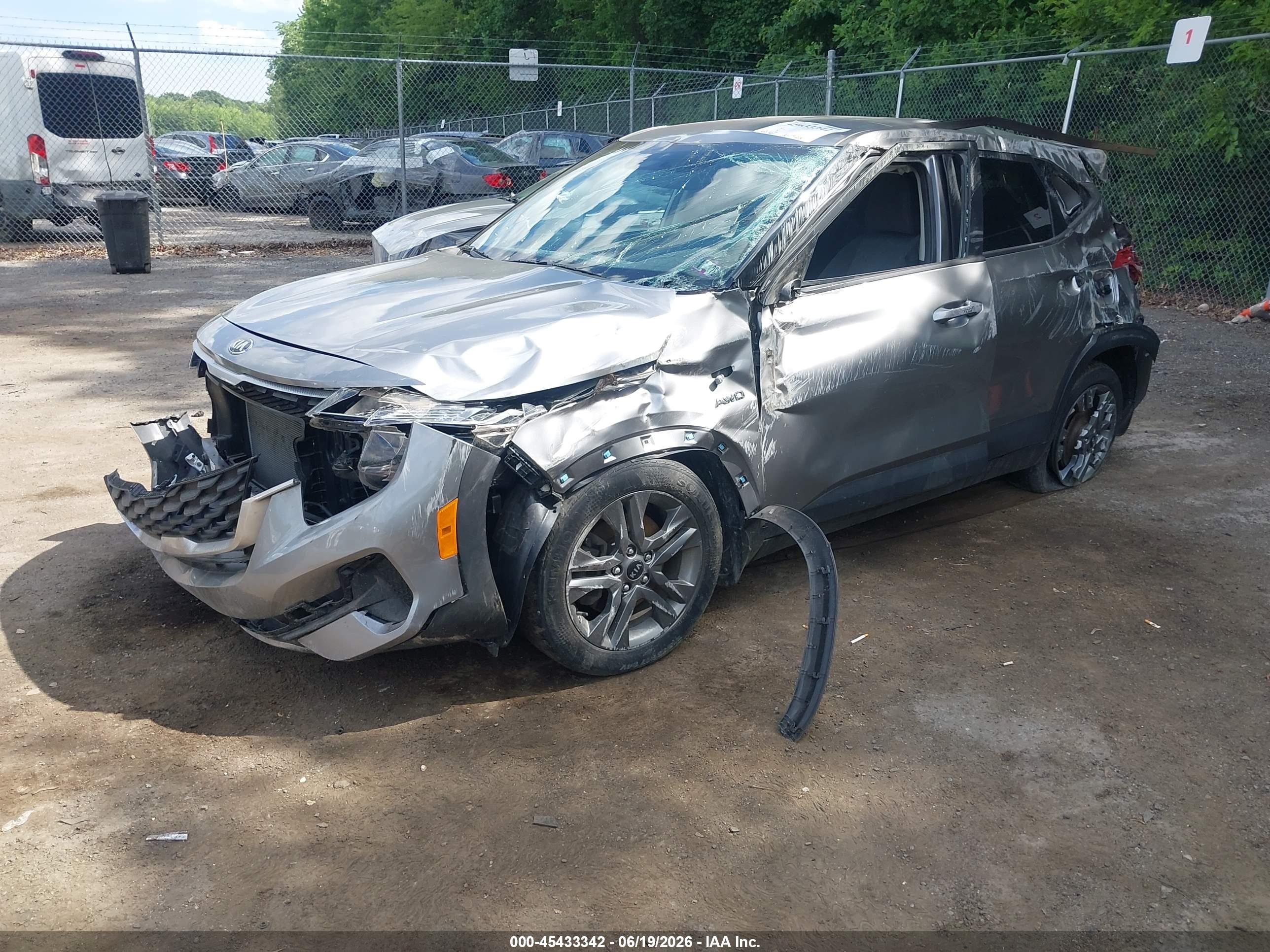 2021 KIA SELTOS LX