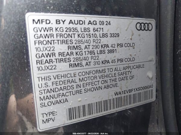 2025 AUDI Q8