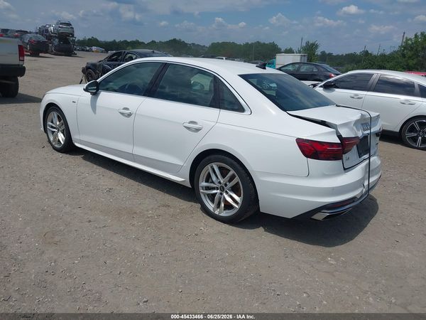 2022 AUDI A4