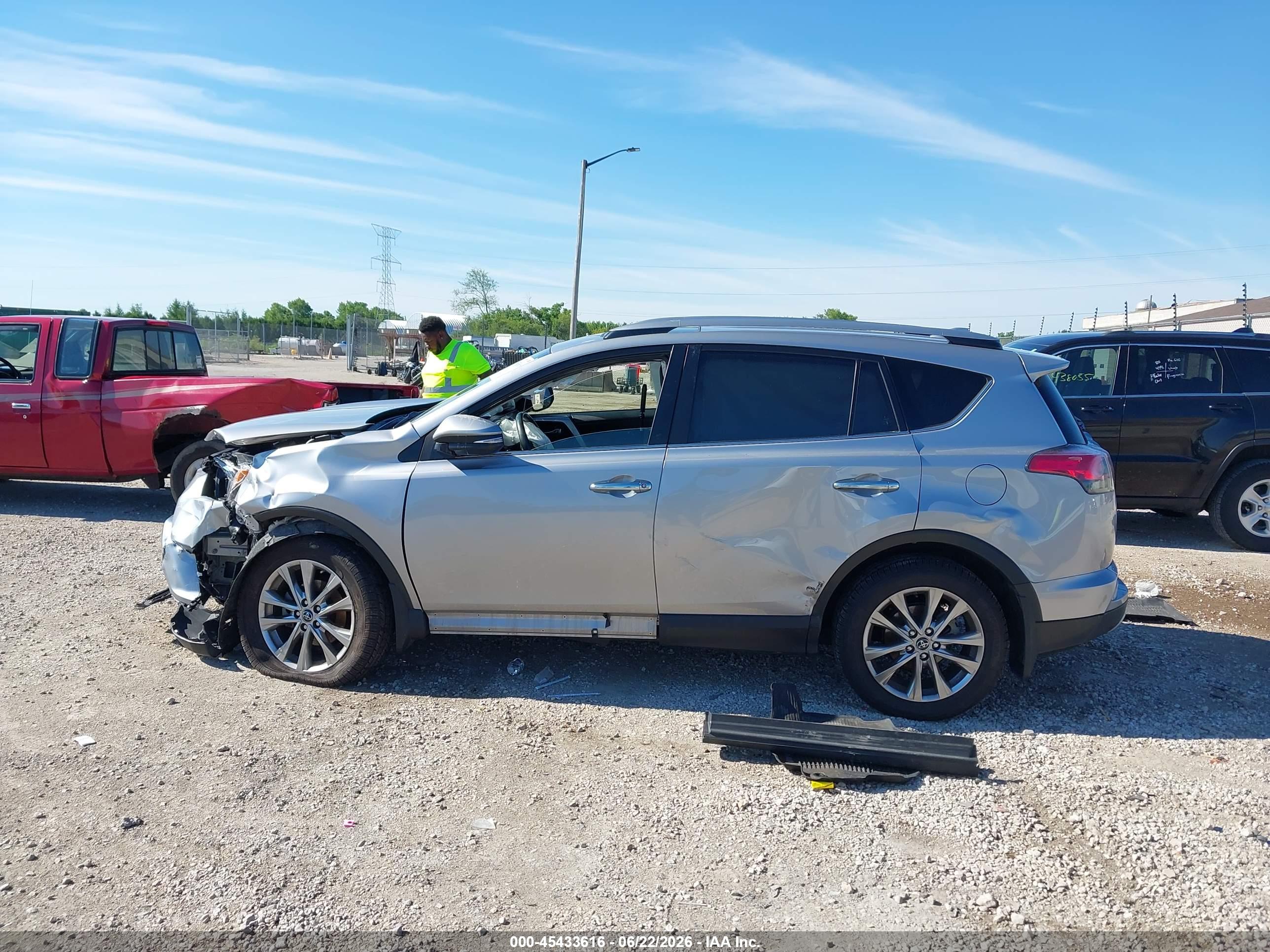 2018 TOYOTA RAV4 LIMITED