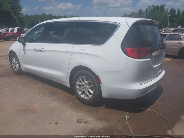 2021 CHRYSLER VOYAGER LX — I3