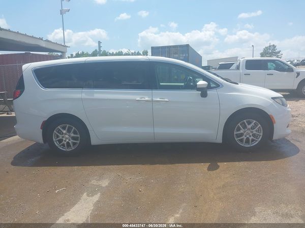 2021 CHRYSLER VOYAGER LX — I116