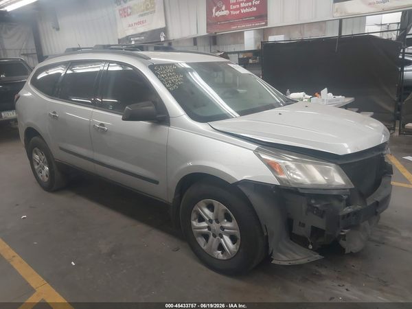 2014 CHEVROLET TRAVERSE LS — I1