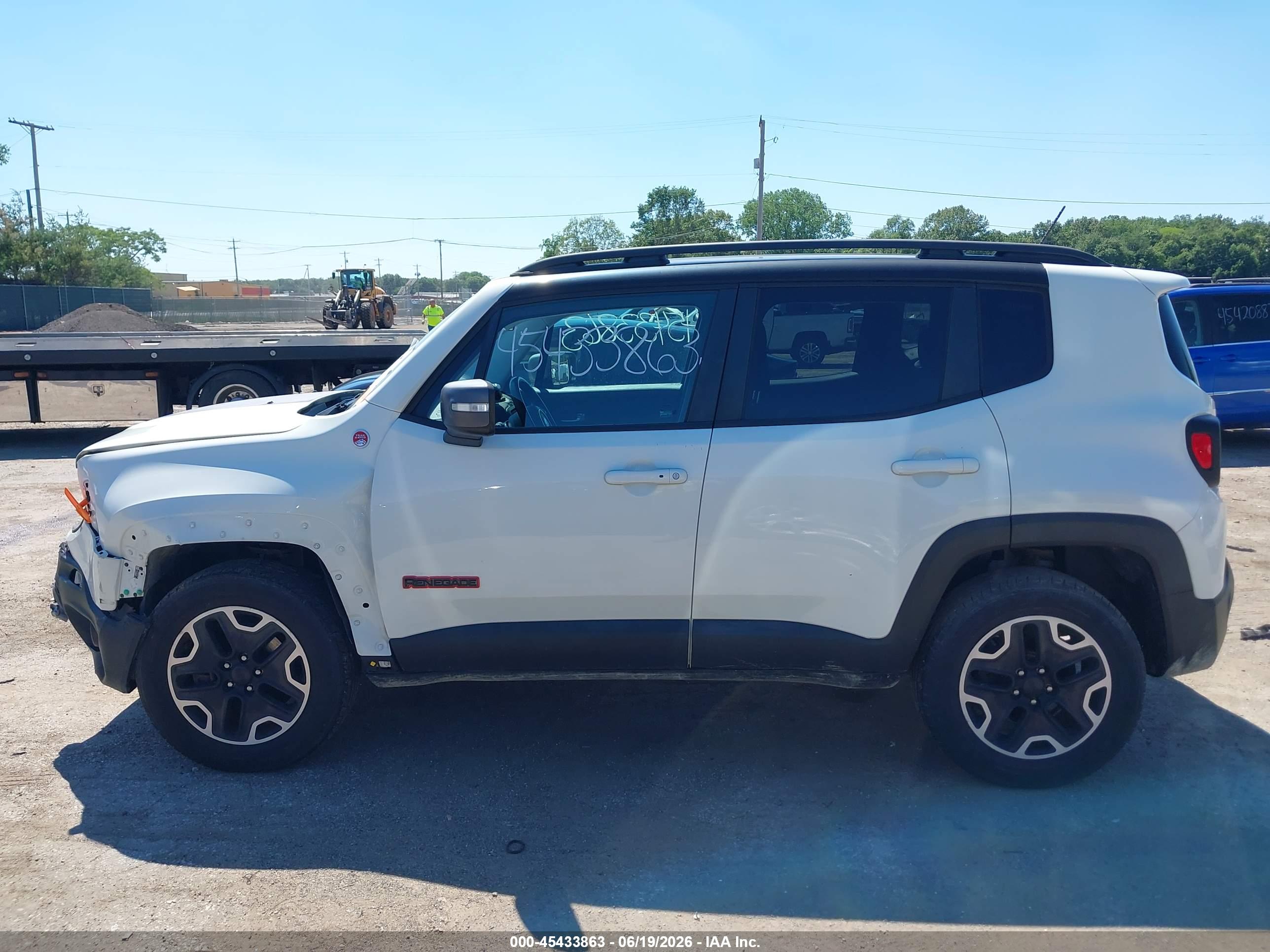 2016 JEEP RENEGADE TRAILHAWK