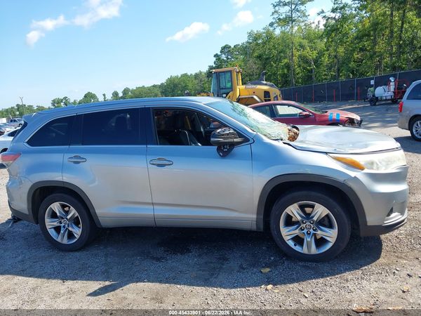 2016 TOYOTA HIGHLANDER LIMITED V6