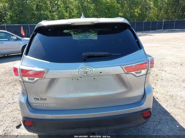 2016 TOYOTA HIGHLANDER LIMITED V6