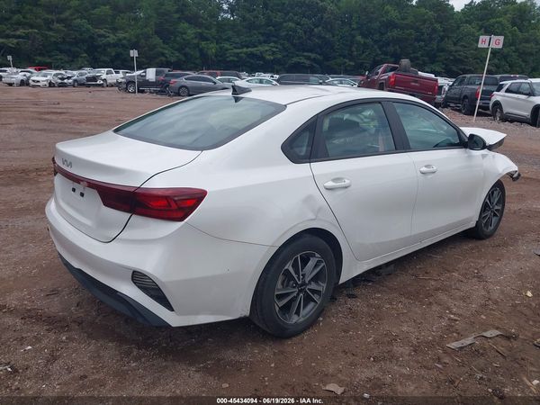 2023 KIA FORTE LXS