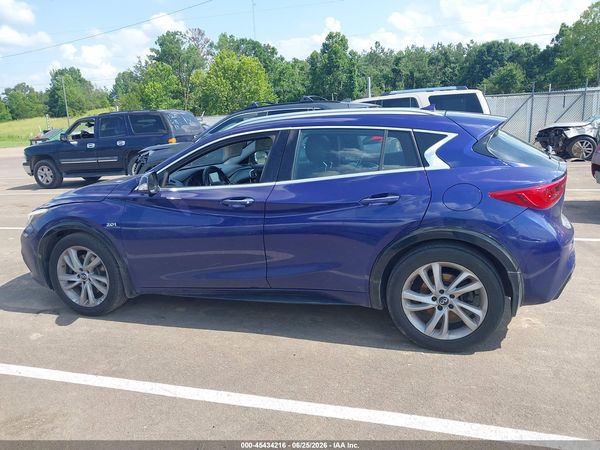 2018 INFINITI QX30