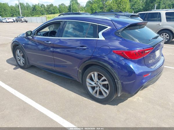 2018 INFINITI QX30 ESSENTIAL