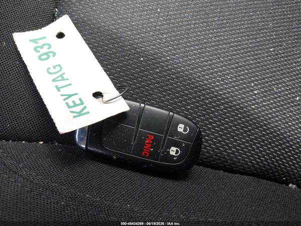 2023 JEEP RENEGADE LATITUDE 4X4