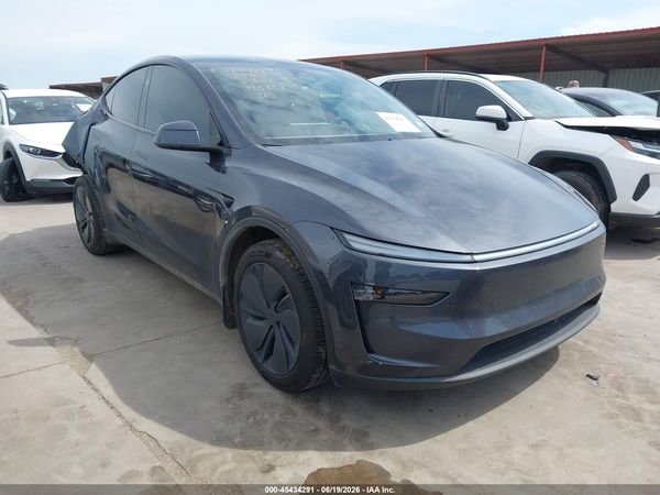 2026 TESLA MODEL Y