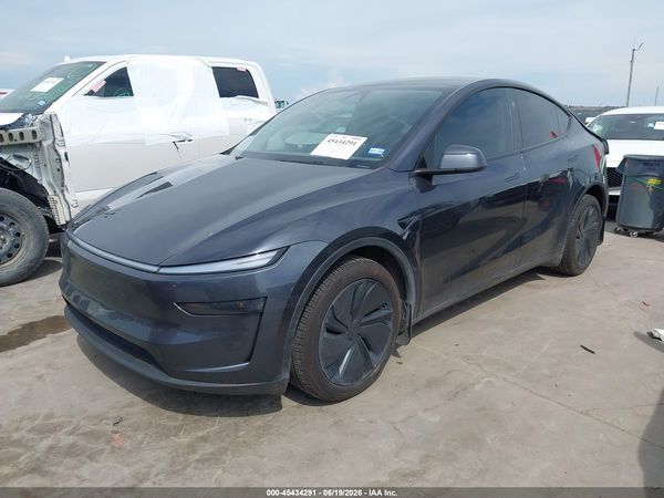2026 TESLA MODEL Y