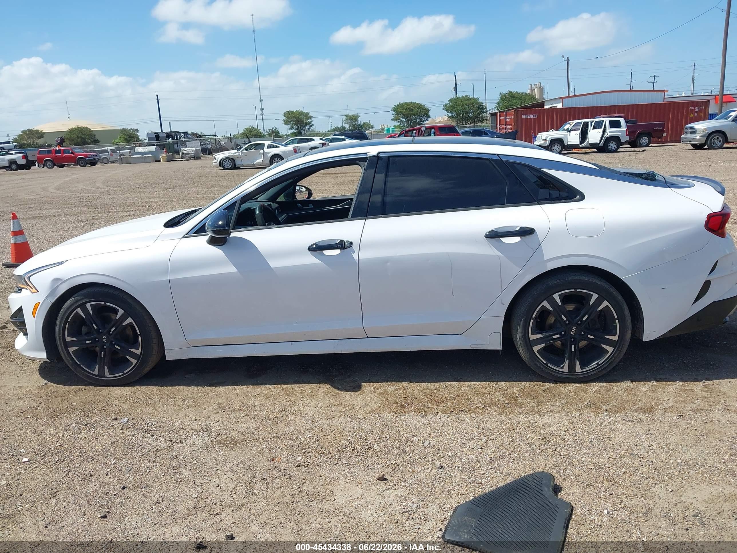 2021 KIA K5 GT-LINE