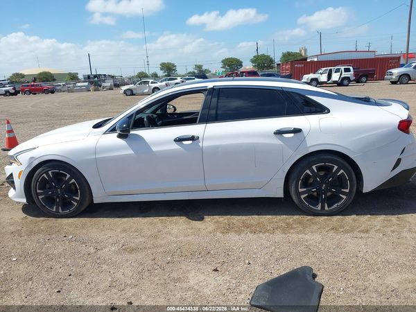 2021 KIA K5