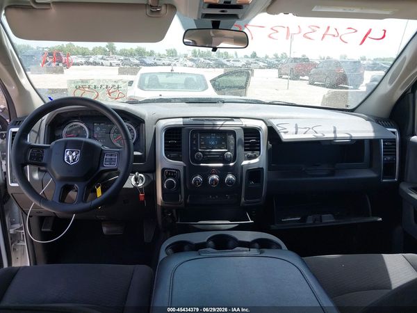 2019 RAM 1500 CLASSIC WARLOCK  4X2 6'4 BOX