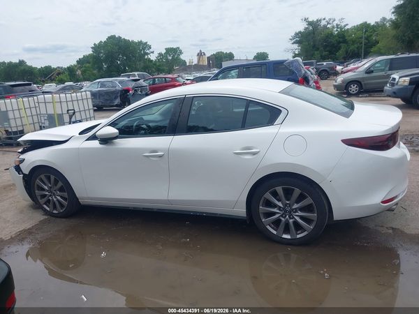 2021 MAZDA MAZDA3 SELECT