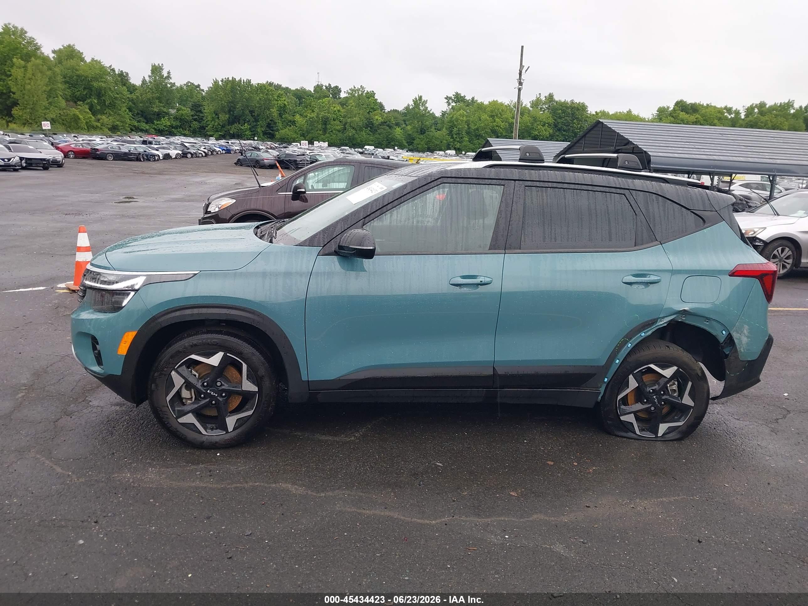 2025 KIA SELTOS S