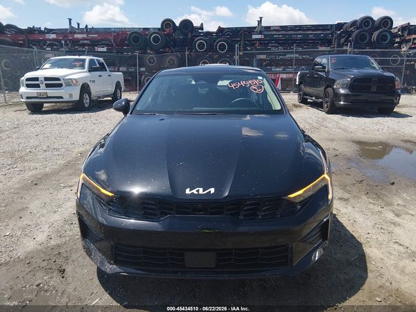 2025 KIA K5 EX