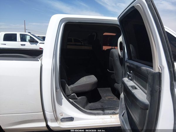 2023 RAM 1500 CLASSIC TRADESMAN  4X4 6'4 BOX