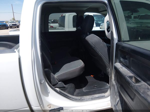 2023 RAM 1500 CLASSIC TRADESMAN  4X4 6'4 BOX
