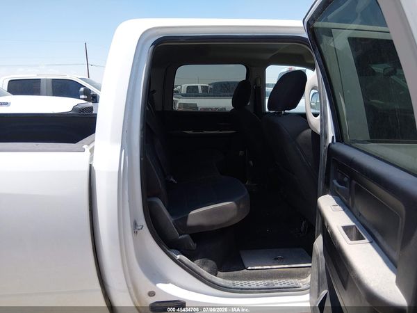 2023 RAM 1500 CLASSIC TRADESMAN  4X4 6'4 BOX