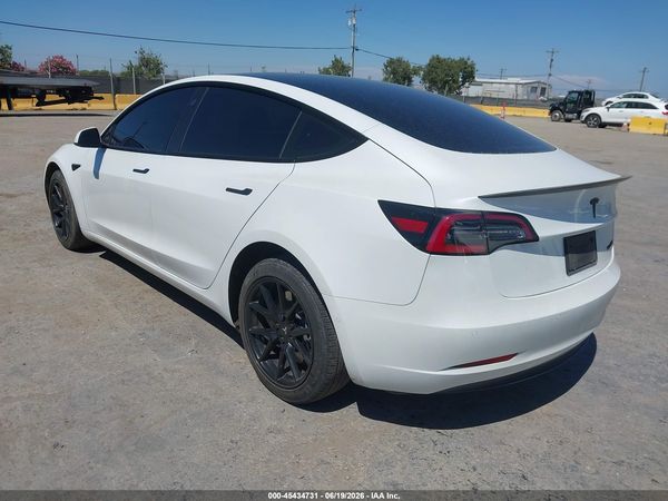 2022 TESLA MODEL 3