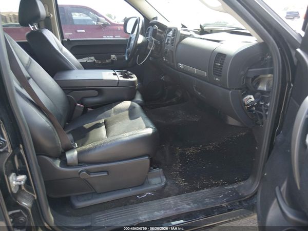 2013 CHEVROLET SILVERADO 1500 LT — I5