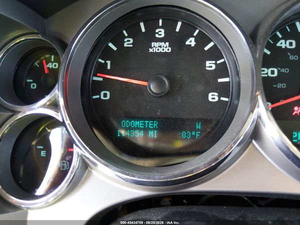 2013 CHEVROLET SILVERADO 1500 LT — I118