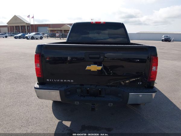2013 CHEVROLET SILVERADO 1500 LT — I119