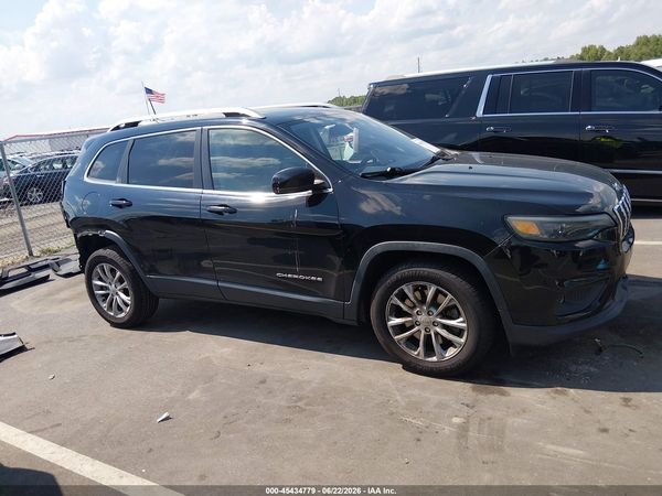 2019 JEEP CHEROKEE LATITUDE FWD
