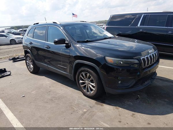 2019 JEEP CHEROKEE LATITUDE FWD