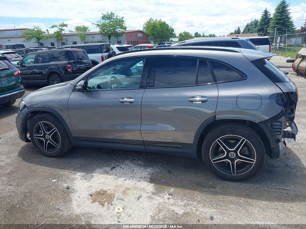 2023 MERCEDES-BENZ GLA 250 4MATIC