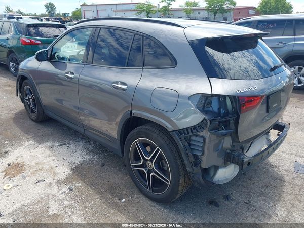 2023 MERCEDES-BENZ GLA 250 4MATIC