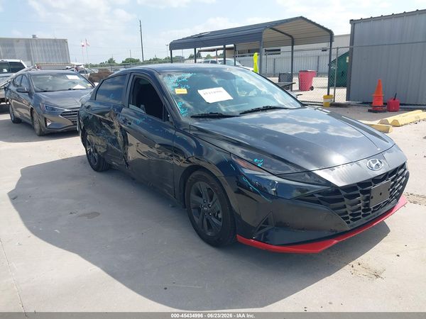 2022 HYUNDAI ELANTRA SEL