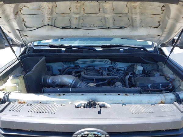 2017 TOYOTA TUNDRA SR 5.7L V8