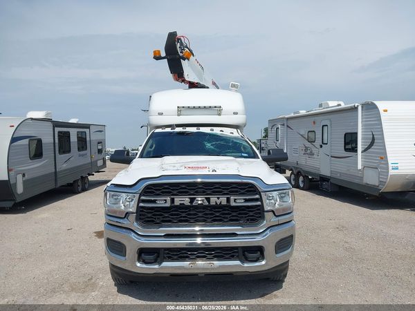2019 RAM 3500 TRADESMAN  4X4 8' BOX