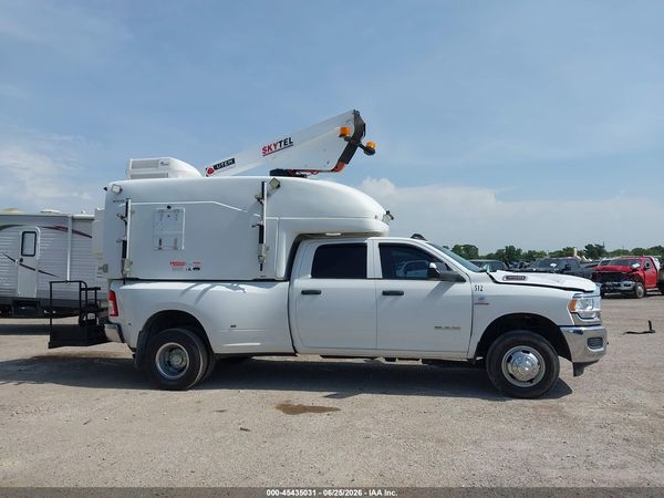 2019 RAM 3500 TRADESMAN  4X4 8' BOX