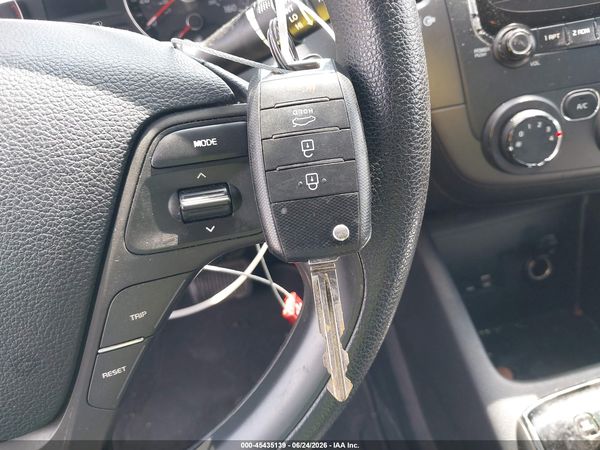 2017 KIA FORTE LX