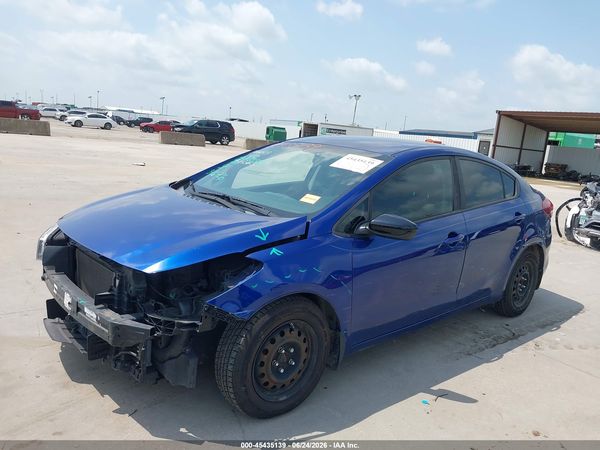 2017 KIA FORTE LX