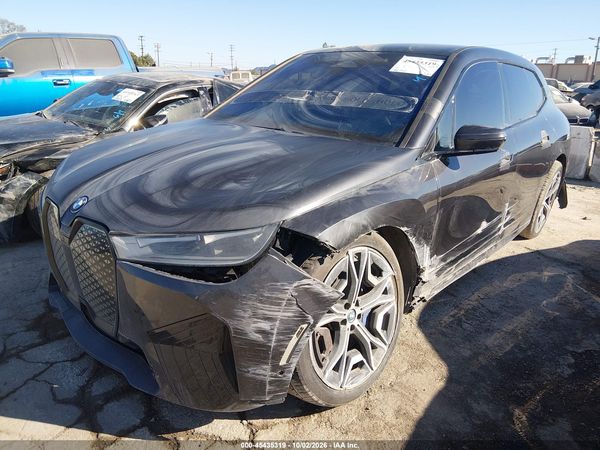 2024 BMW IX — I2