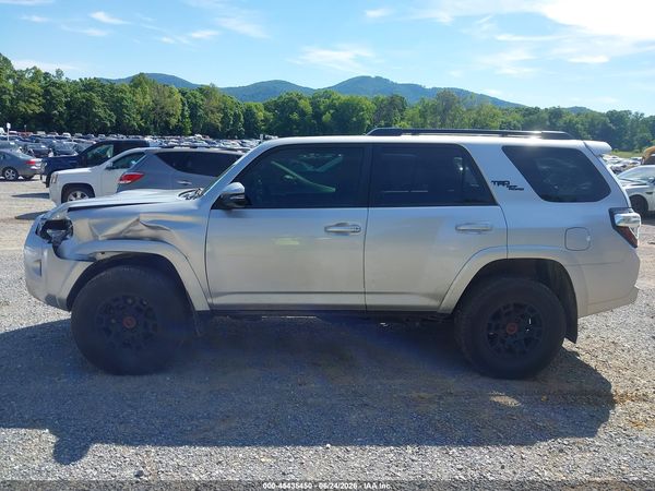 2022 TOYOTA 4RUNNER TRD OFF ROAD PREMIUM