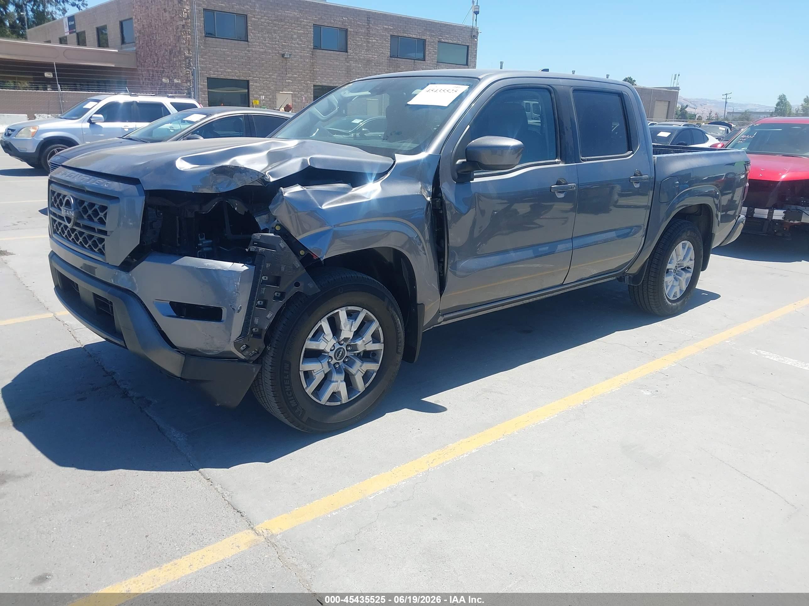 2022 NISSAN FRONTIER SV 4X2 — I2