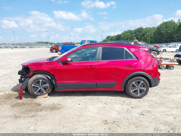 2025 KIA NIRO EX