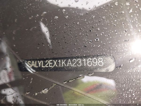 2019 LAND ROVER RANGE ROVER VELAR P250 R-DYNAMIC SE