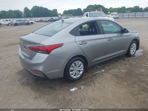 2022 HYUNDAI ACCENT SE