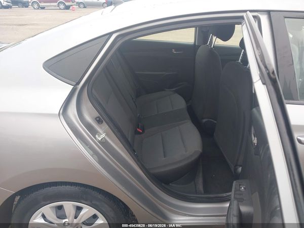 2022 HYUNDAI ACCENT SE